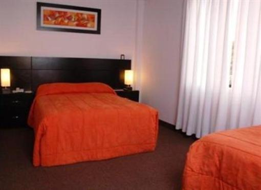 фото отеля De Ville Inn Lima