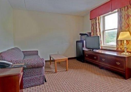 фото отеля Quality Inn and Suites Lexington (Virginia)