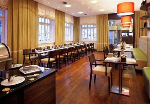 фото отеля Courtyard by Marriott Bremen