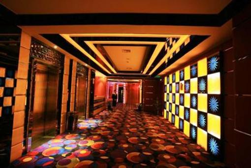 фото отеля Gold Riverside Hotel