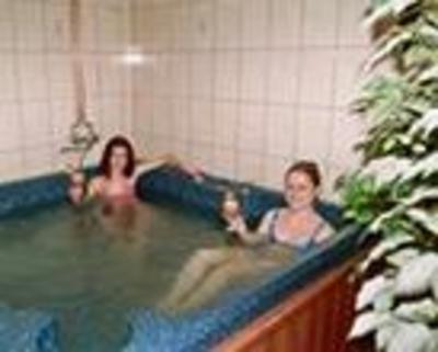 фото отеля Karoly Hotel