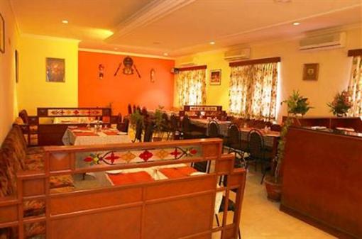 фото отеля Hotel Atchaya