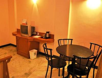 фото отеля Hotel Atchaya