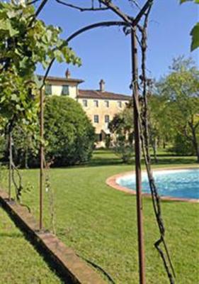 фото отеля Villa La Chiusa Bed and Breakfast Lucca
