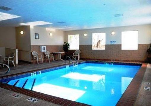 фото отеля Quality Suites Airport Kansas City