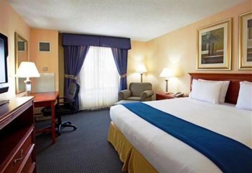 фото отеля Holiday Inn Express Buffalo Airport