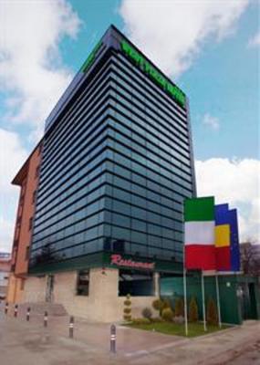 фото отеля West Plaza