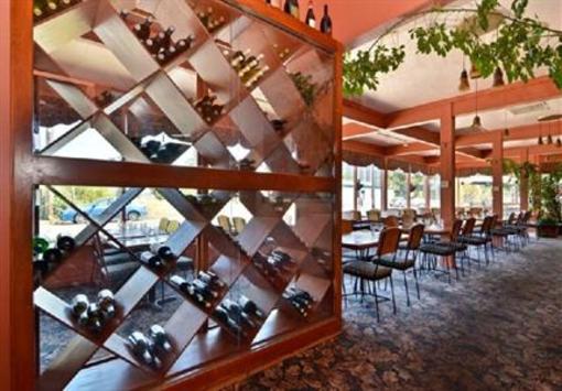 фото отеля BEST WESTERN New Oregon Motel