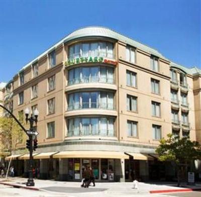 фото отеля Courtyard by Marriott Oakland Downtown