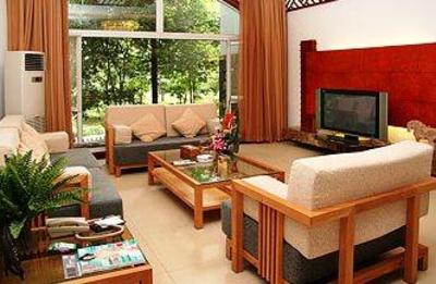 фото отеля Emei Heavenage Hot Spring Holiday Villa Emeishan