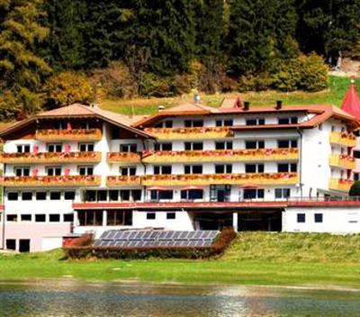 фото отеля Hotel Seehof Welsberg-Taisten