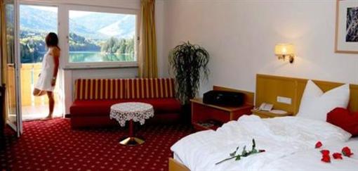 фото отеля Hotel Seehof Welsberg-Taisten