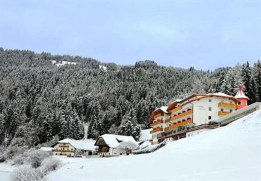 фото отеля Hotel Seehof Welsberg-Taisten