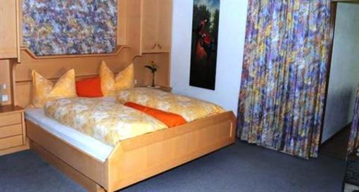 фото отеля Hotel Seehof Welsberg-Taisten