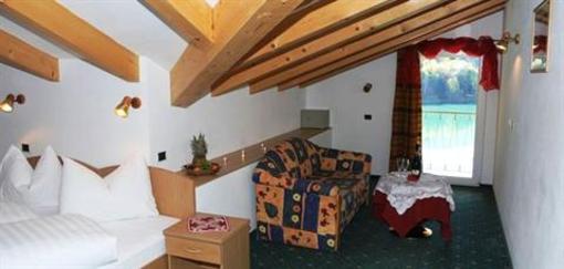 фото отеля Hotel Seehof Welsberg-Taisten