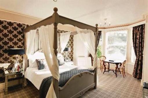 фото отеля Braemount House Windermere