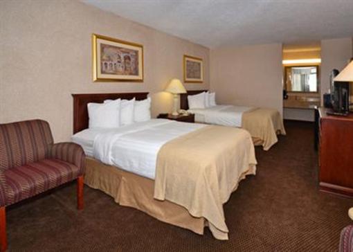 фото отеля Quality Inn Exit 4