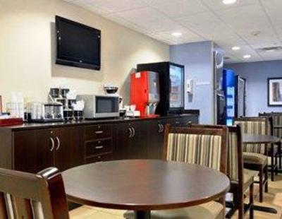 фото отеля Microtel Inn & Suites Tuscaloosa-University