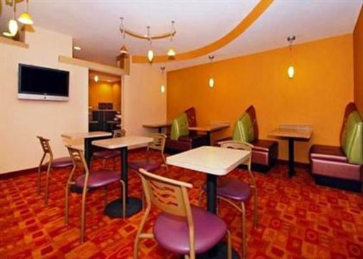фото отеля Comfort Suites Perrysburg