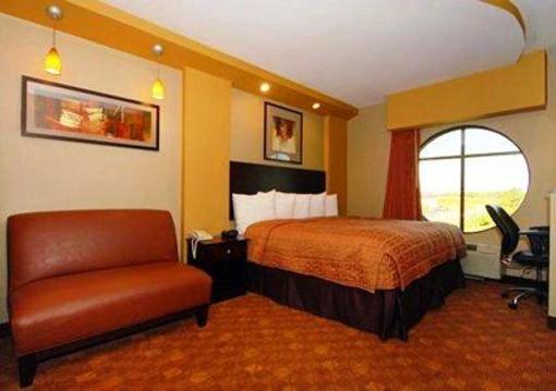 фото отеля Comfort Suites Perrysburg