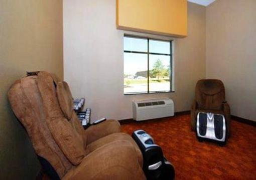 фото отеля Comfort Suites Perrysburg