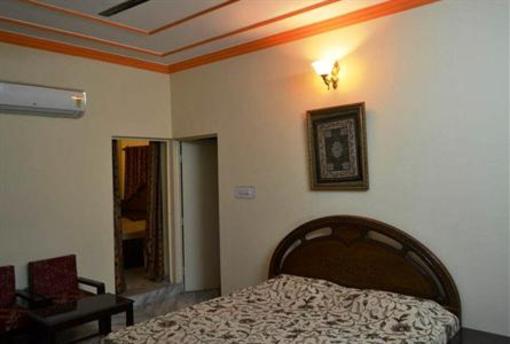 фото отеля Sai Home Stay
