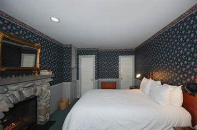 фото отеля Cobblestone Inn