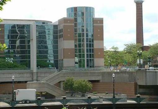 фото отеля Towneplace Suites East Lansing