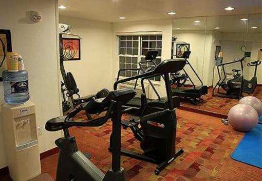 фото отеля Towneplace Suites East Lansing