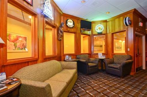 фото отеля BEST WESTERN Lakefront Hotel