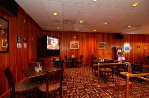 фото отеля BEST WESTERN Lakefront Hotel