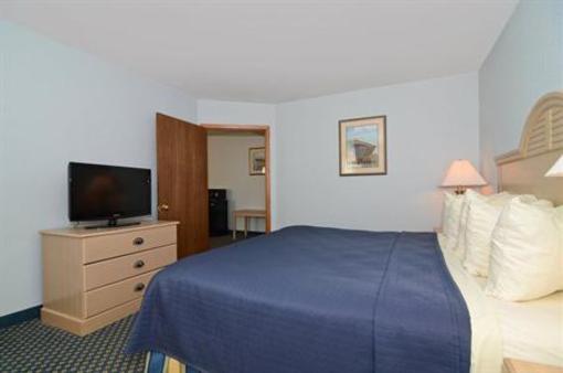 фото отеля BEST WESTERN Lakefront Hotel