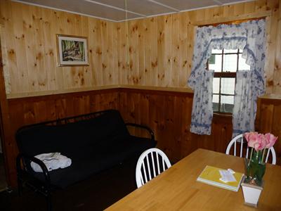 фото отеля The Elms Waterfront Cottages
