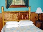 фото отеля The Elms Waterfront Cottages