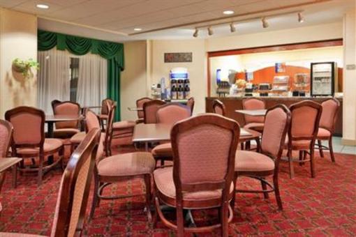 фото отеля Holiday Inn Express Greenville (North Carolina)