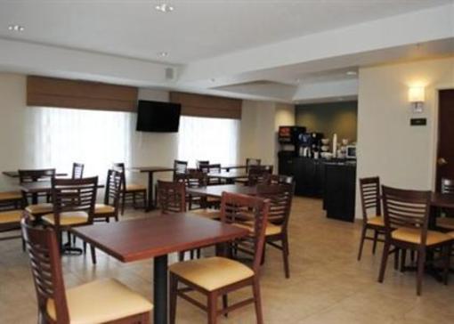 фото отеля Sleep Inn And Suites Queensbury