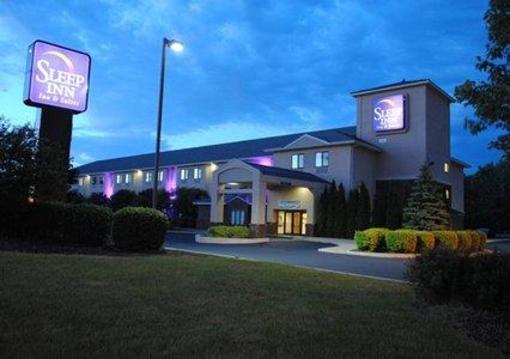 фото отеля Sleep Inn And Suites Queensbury