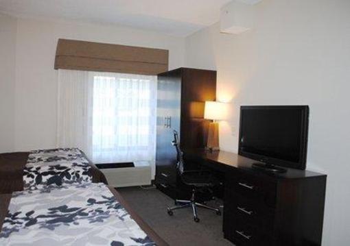 фото отеля Sleep Inn And Suites Queensbury