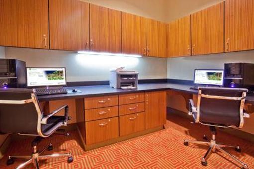 фото отеля Holiday Inn Hotel Dalton
