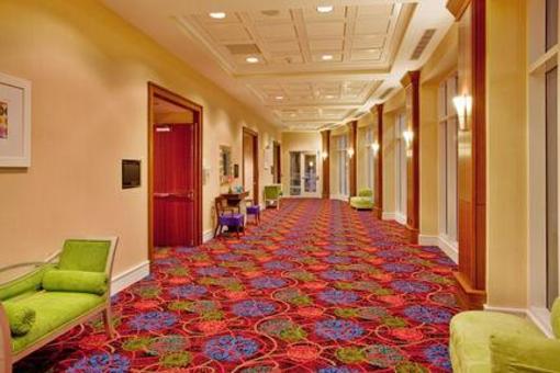фото отеля Holiday Inn Hotel Dalton
