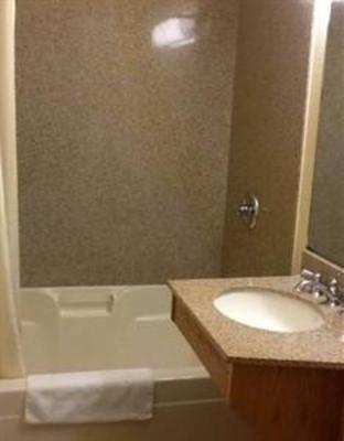 фото отеля Econo Lodge City Center Portland