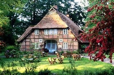 фото отеля Hotel Hof Tütsberg Schneverdingen