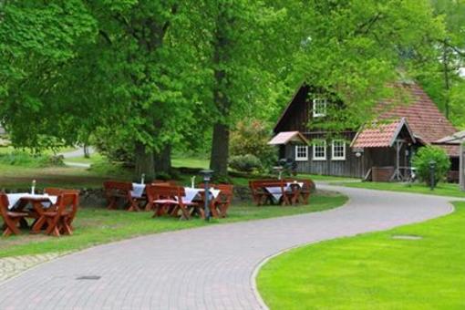 фото отеля Hotel Hof Tütsberg Schneverdingen