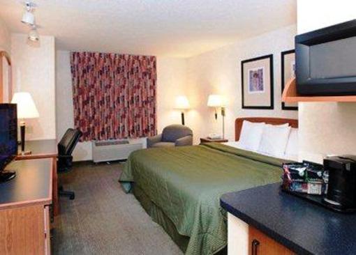 фото отеля Comfort Inn and Suites West Chester (Ohio)