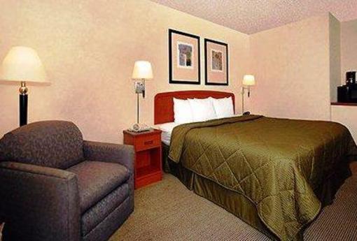 фото отеля Comfort Inn and Suites West Chester (Ohio)