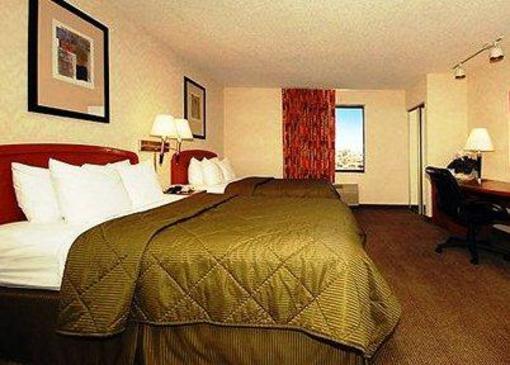 фото отеля Comfort Inn and Suites West Chester (Ohio)