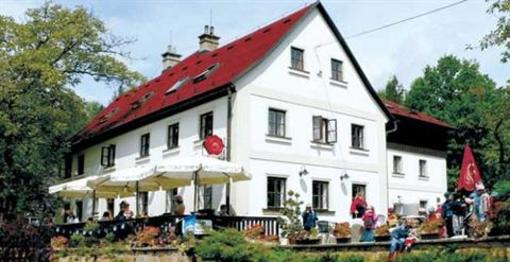 фото отеля Penzion - Restaurant Sportturia