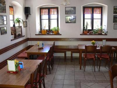фото отеля Penzion - Restaurant Sportturia
