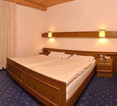 фото отеля Hotel Restaurant Pontives