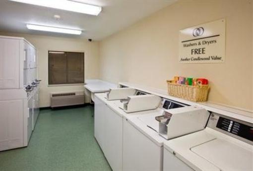 фото отеля Candlewood Suites East Lansing (Michigan)